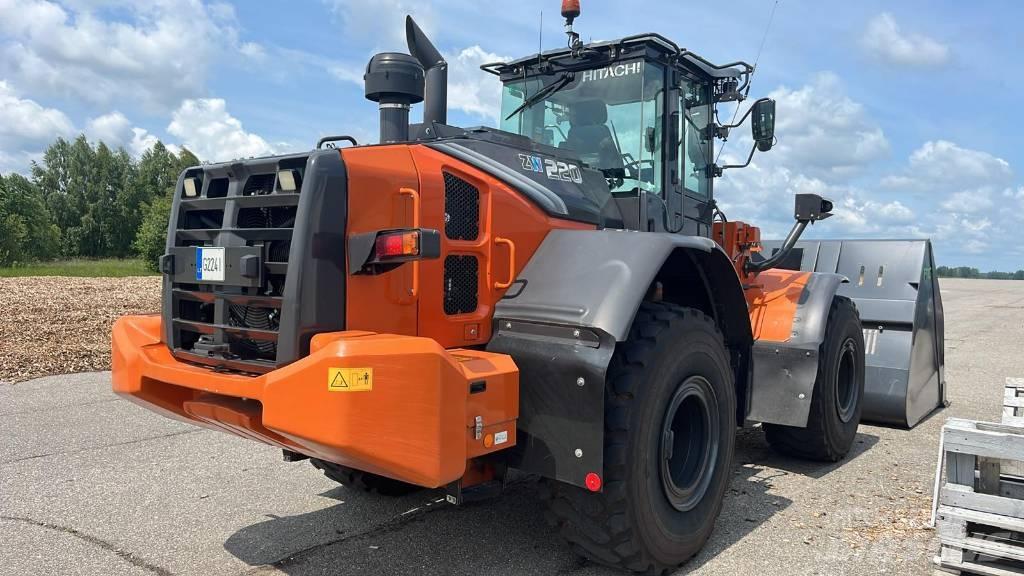 Hitachi ZW 220 Kolesové nakladače
