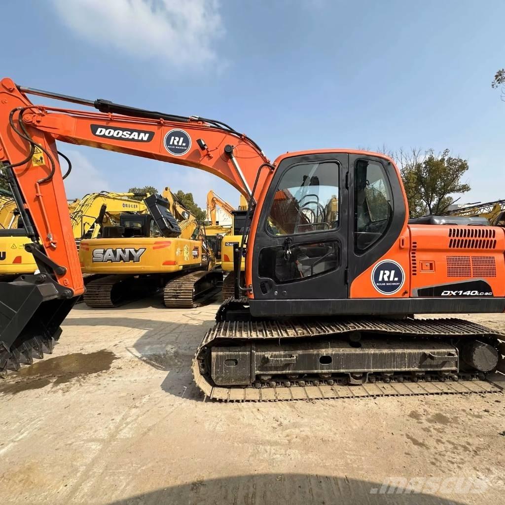 Doosan DX140LC-9C Pásové rýpadlá