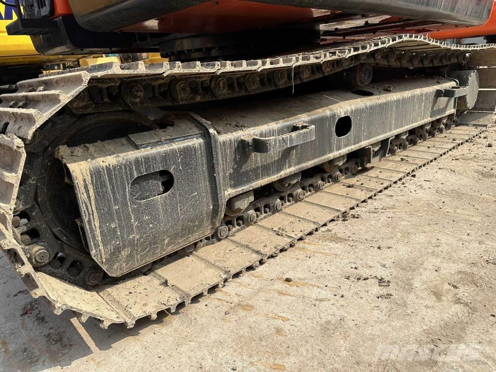 Doosan DX140LC-9C Pásové rýpadlá