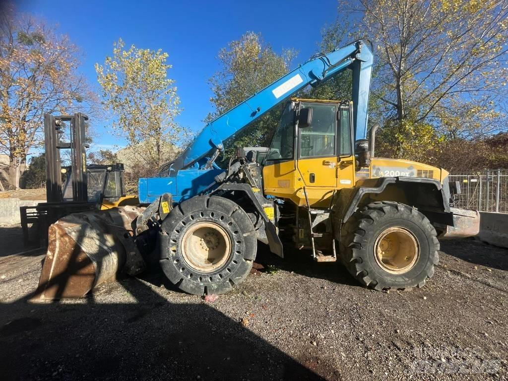 Komatsu WA 200 PT-5 Kolesové nakladače