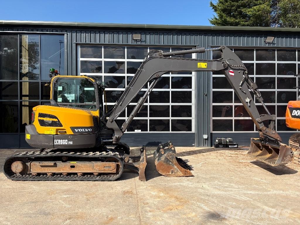 Volvo ECR 88 D PRO Midi rýpadlá 7 t - 12 t