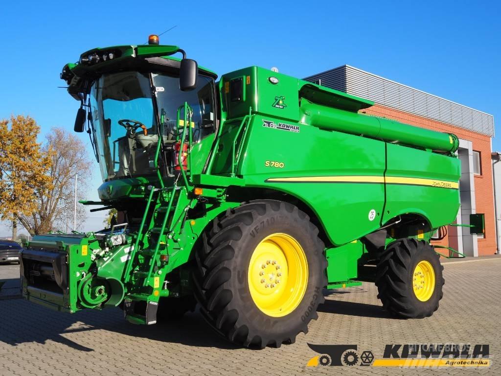 John Deere S780 + 730X Kombinované zberacie stroje