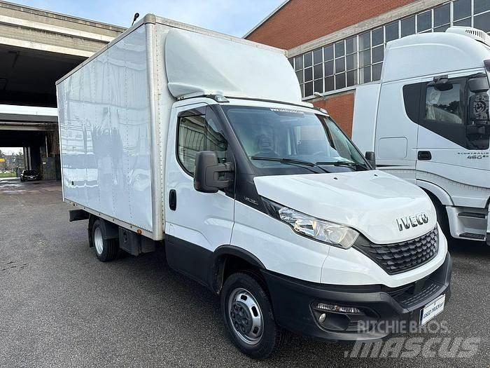 Iveco 35C14 Iné