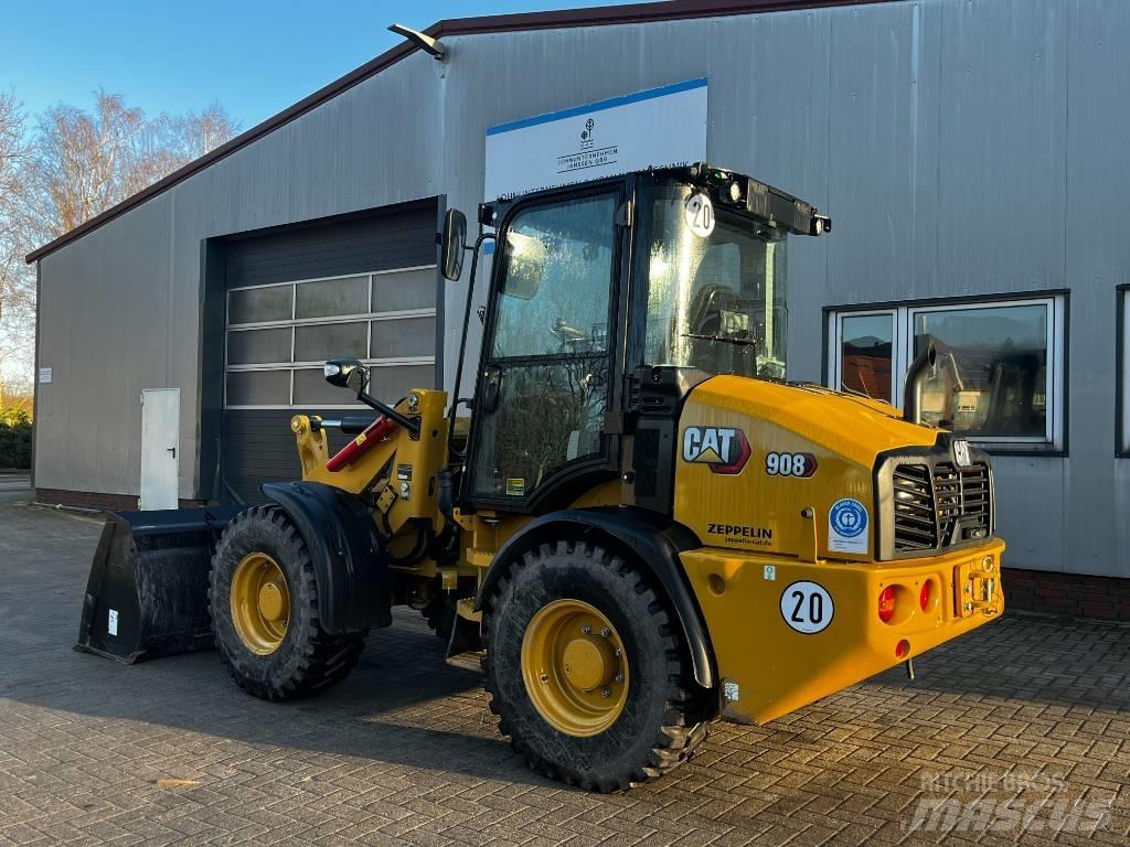 CAT 908 Kolesové nakladače