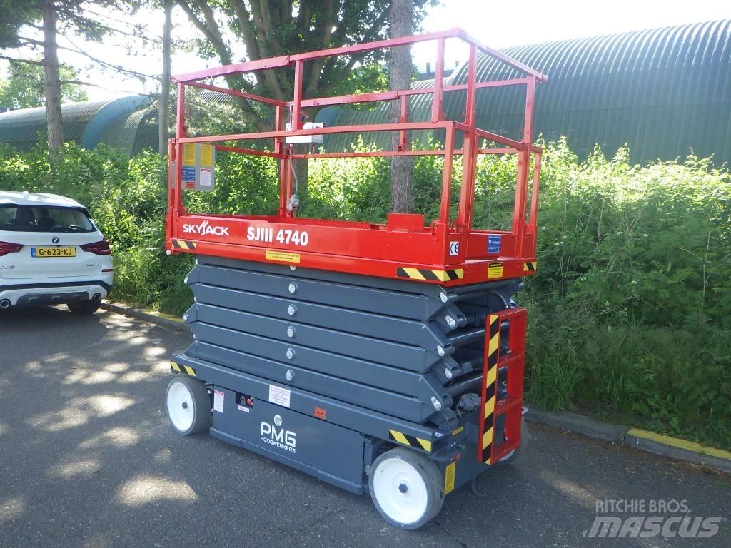 SkyJack SJ4740 Nožnicové zdvíhacie plošiny