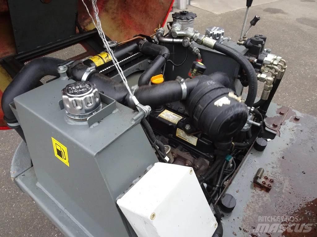 Neuson 1001 Stavebné sklápače