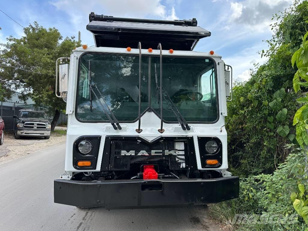 Mack MR613 Smetiarske vozidlá