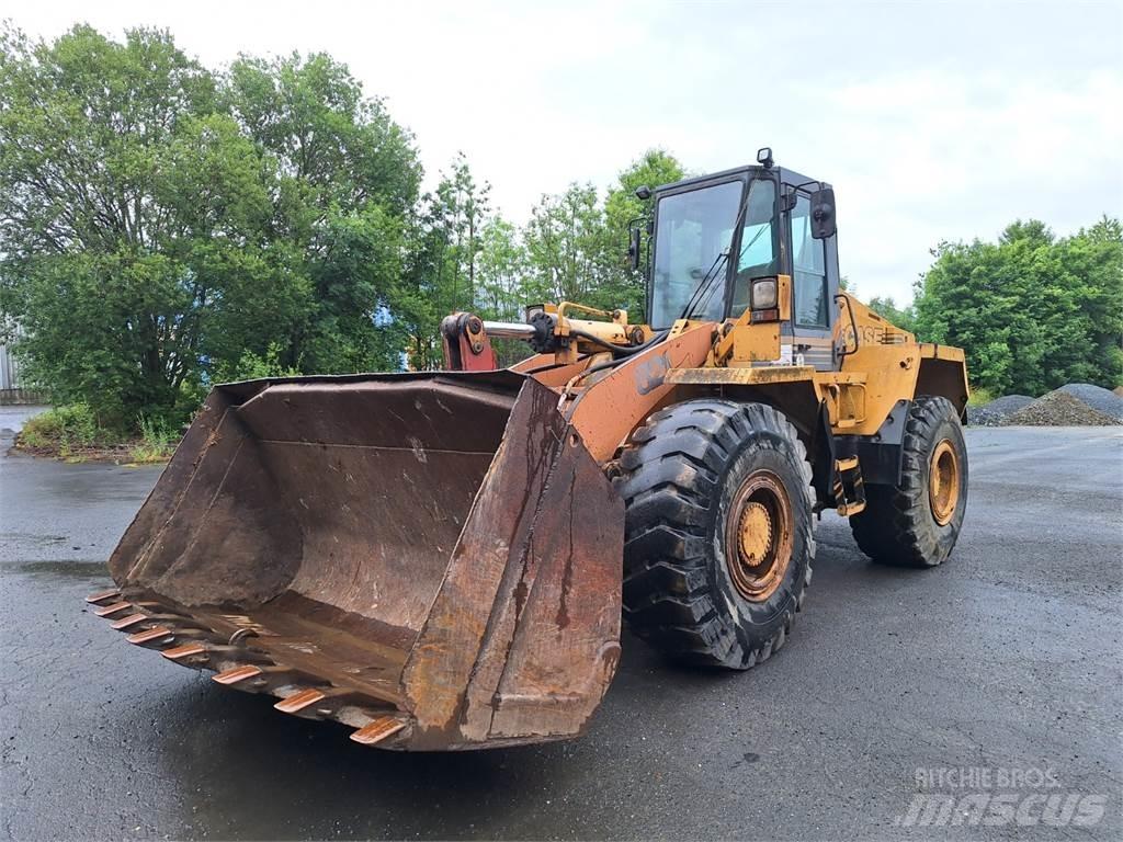 CASE 821 4X4 Stavebníctvo - ostatné