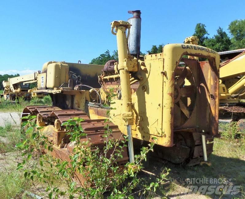 CAT D 8 K Pásové dozéry