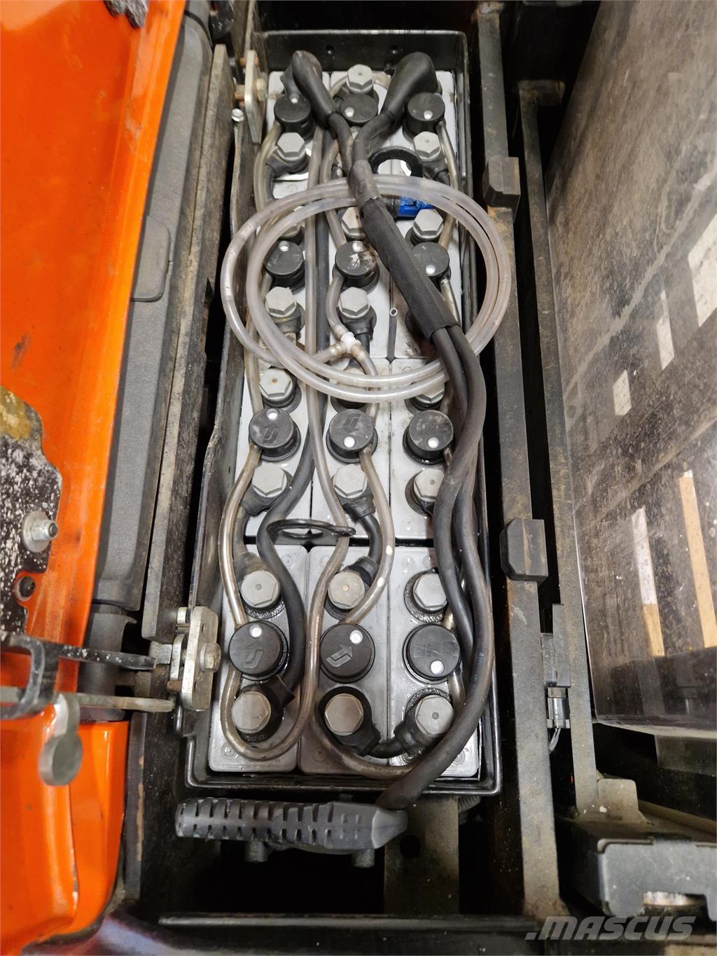 Toyota SPE120L Samohybné vozíky