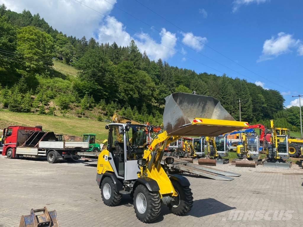 Wacker Neuson WL 28 Kolesové nakladače