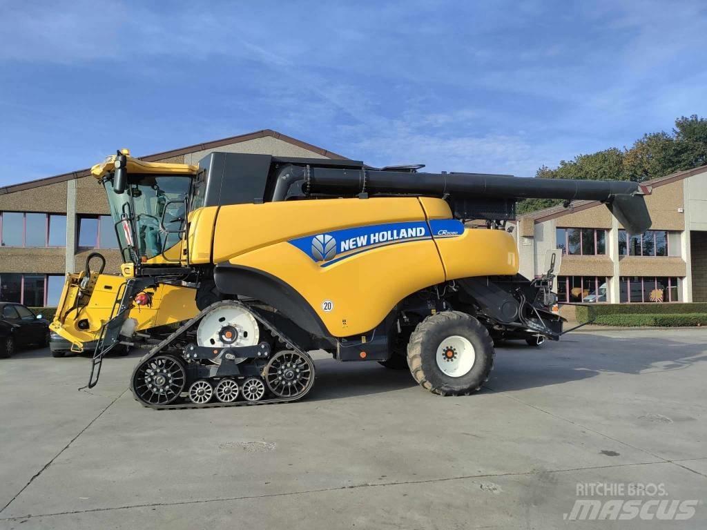 New Holland CR 9080 Kombinované zberacie stroje