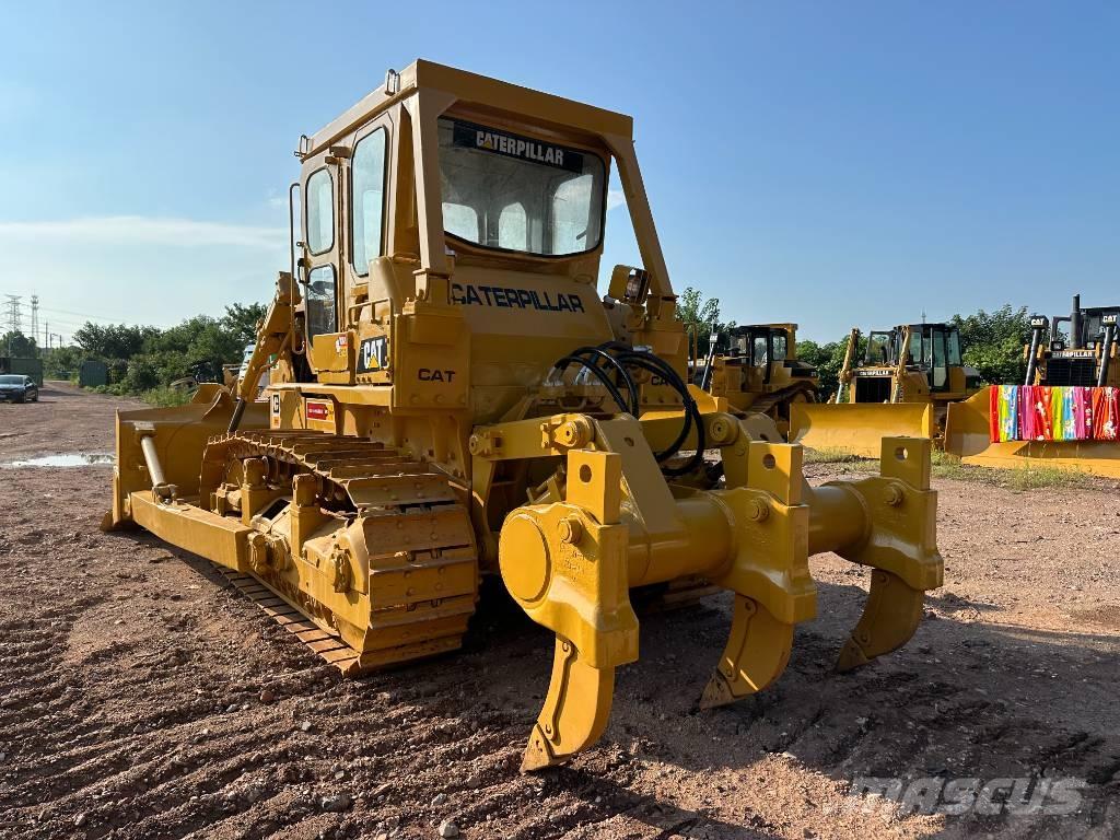 CAT D7G Pásové dozéry