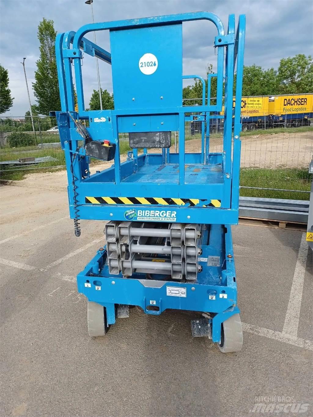 Genie GS 2646 Nožnicové zdvíhacie plošiny