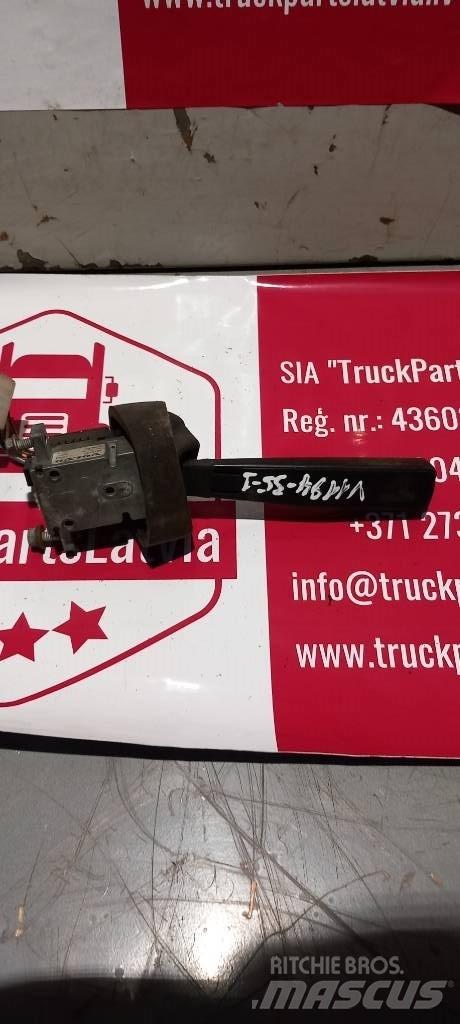 Volvo FH 12.   3172171 Kabíny a interiér
