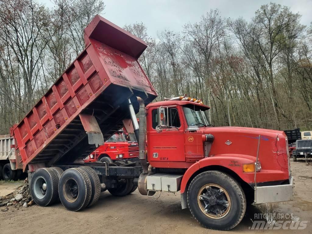 Diamond REO C120 Sklápače