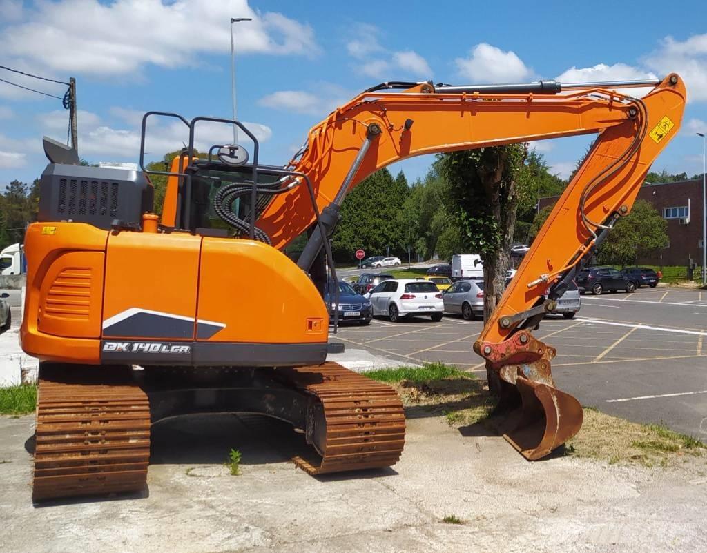 Doosan DX140LCR-7 Pásové rýpadlá