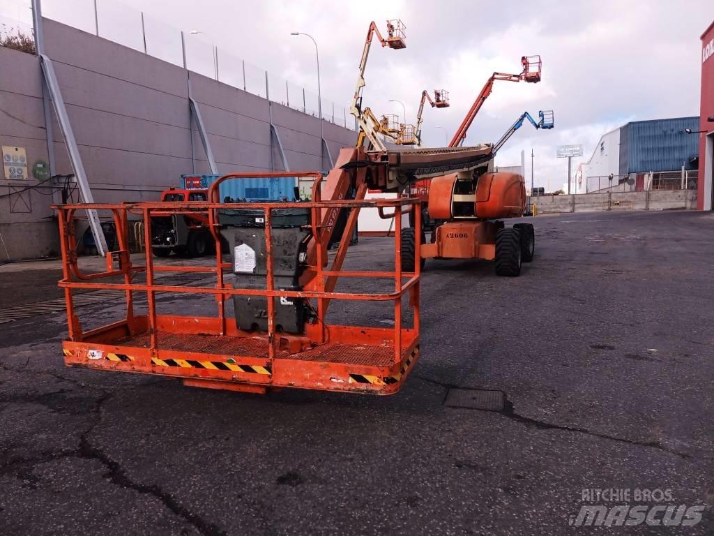 JLG 860 SJ Teleskopické plošiny