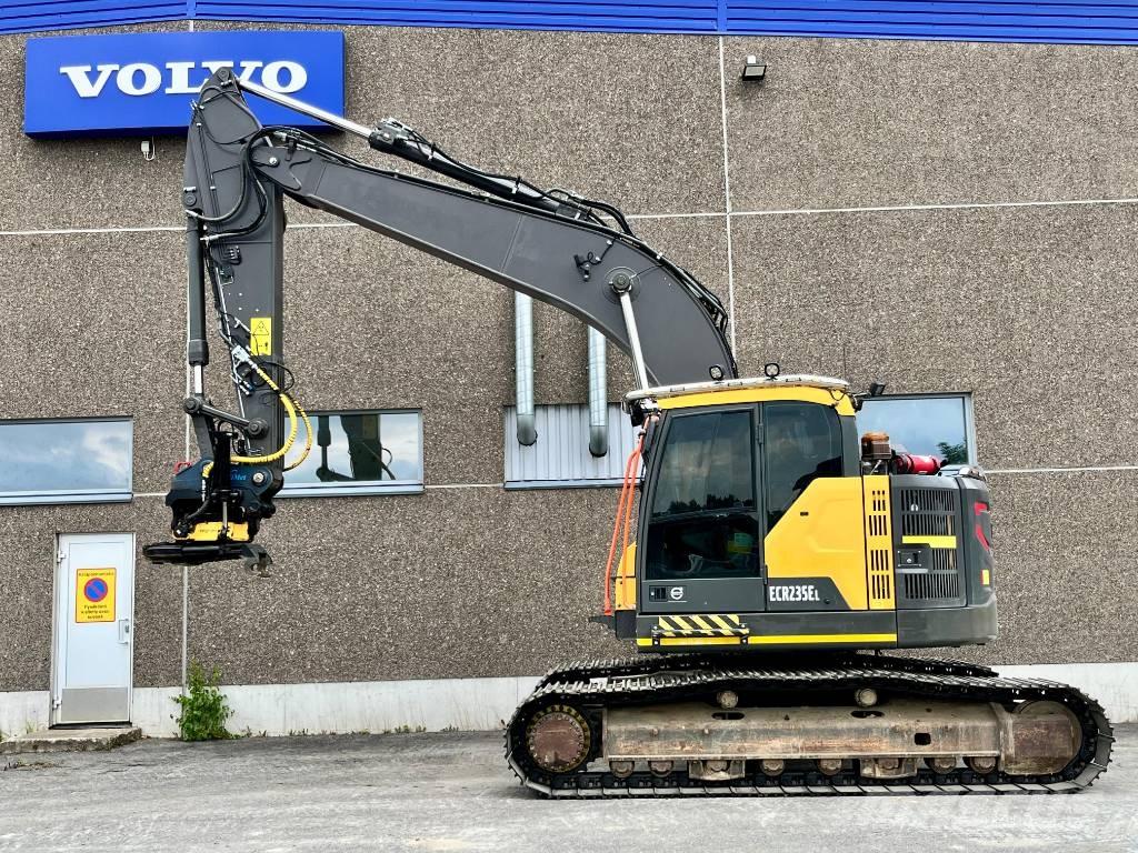 Volvo ECR 235 E Pásové rýpadlá