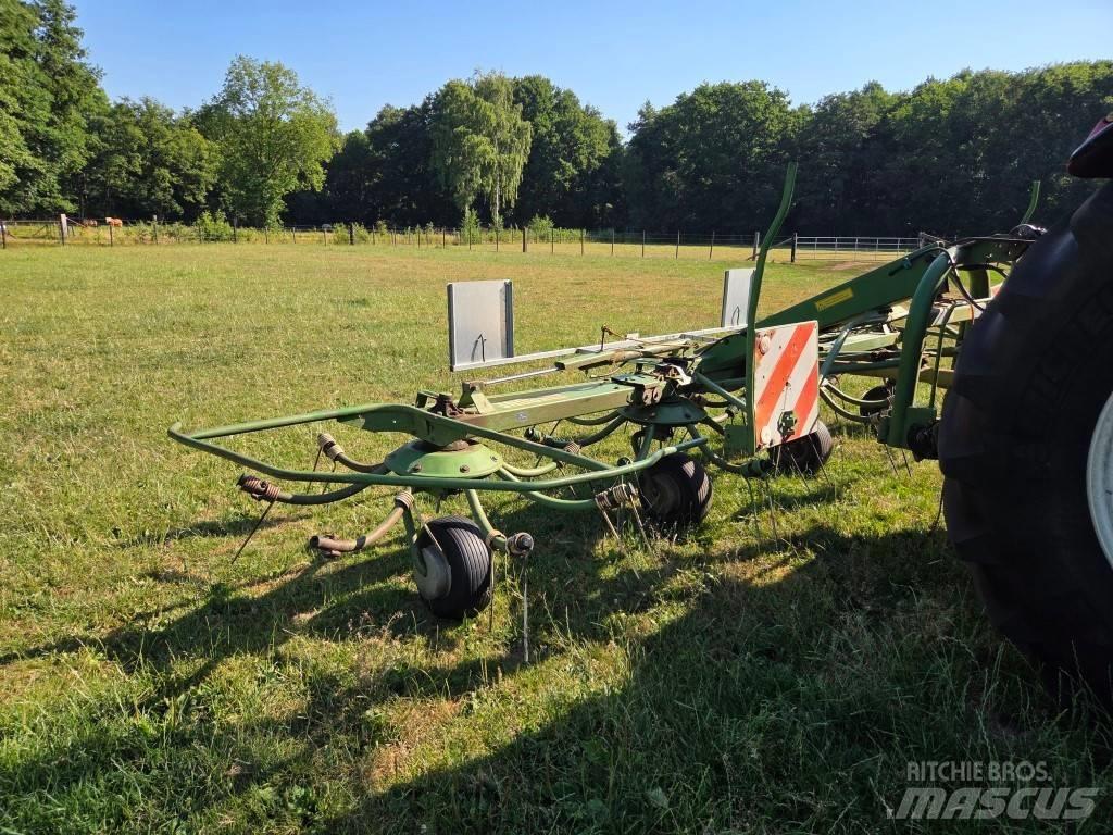 Krone KW 5.50/4x7 Obracače a zhrabovače sena
