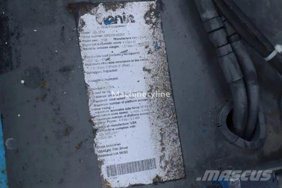 Genie GS-2632 Ďalšie zdvíhacie zariadenia a plošiny