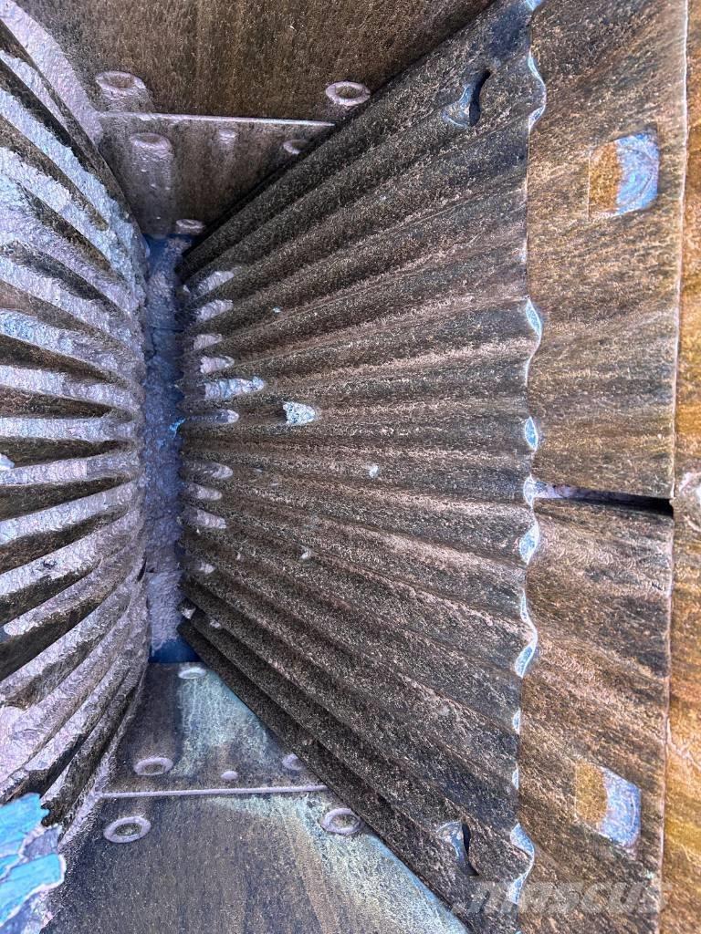 Extec C10 Mobilné drviče