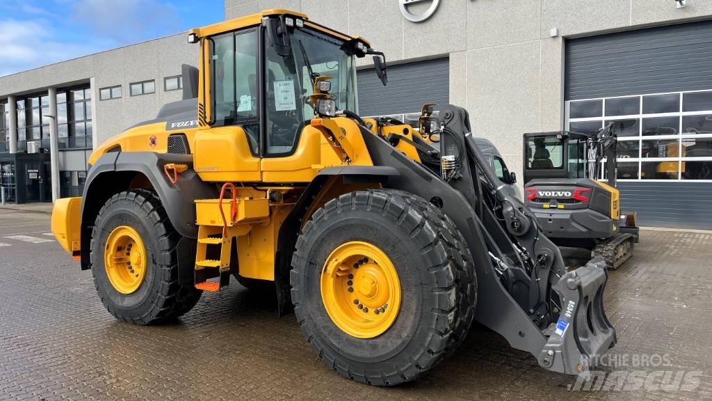 Volvo L120H Kolesové nakladače