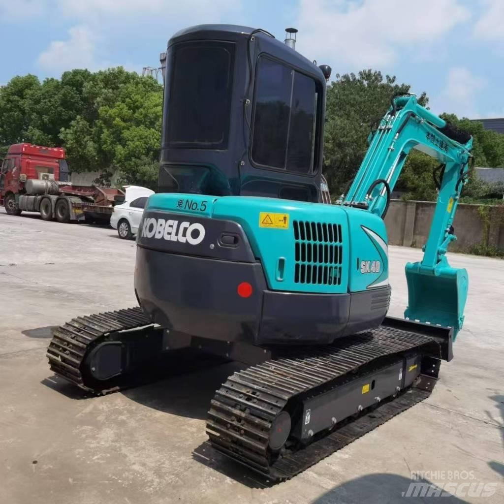 Kobelco SK 40 Mini rýpadlá < 7t