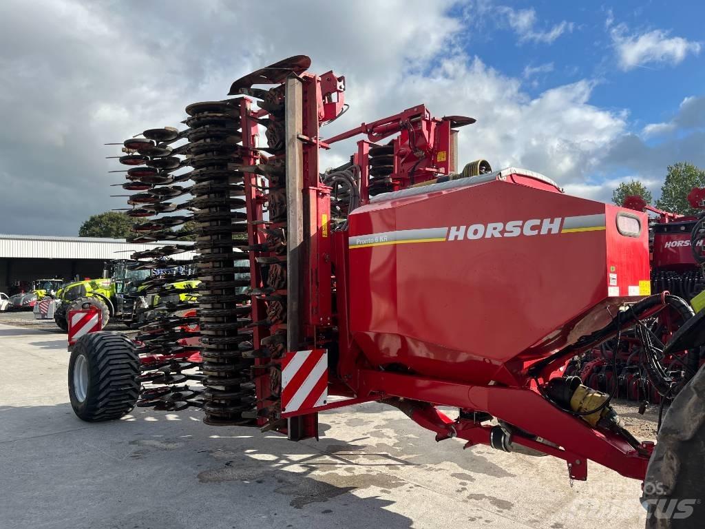 Horsch Pronto 6 KR Kombinované sejačky