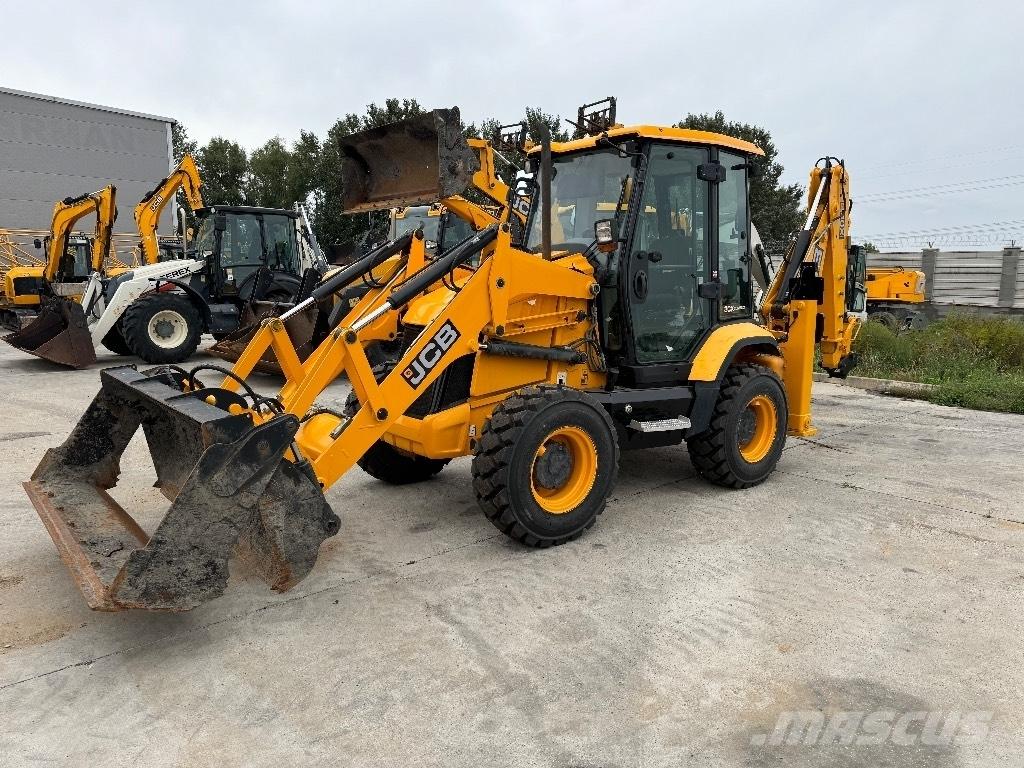 JCB 3 CX / compact Rýpadlo-nakladače