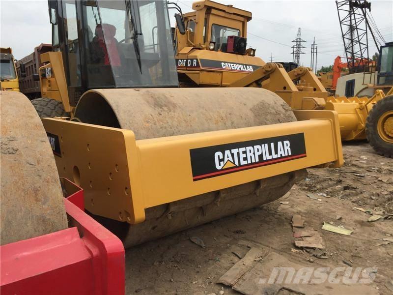 CAT CS583C Ťahačové valce