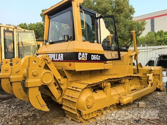 CAT D 6 G LGP II Pásové dozéry