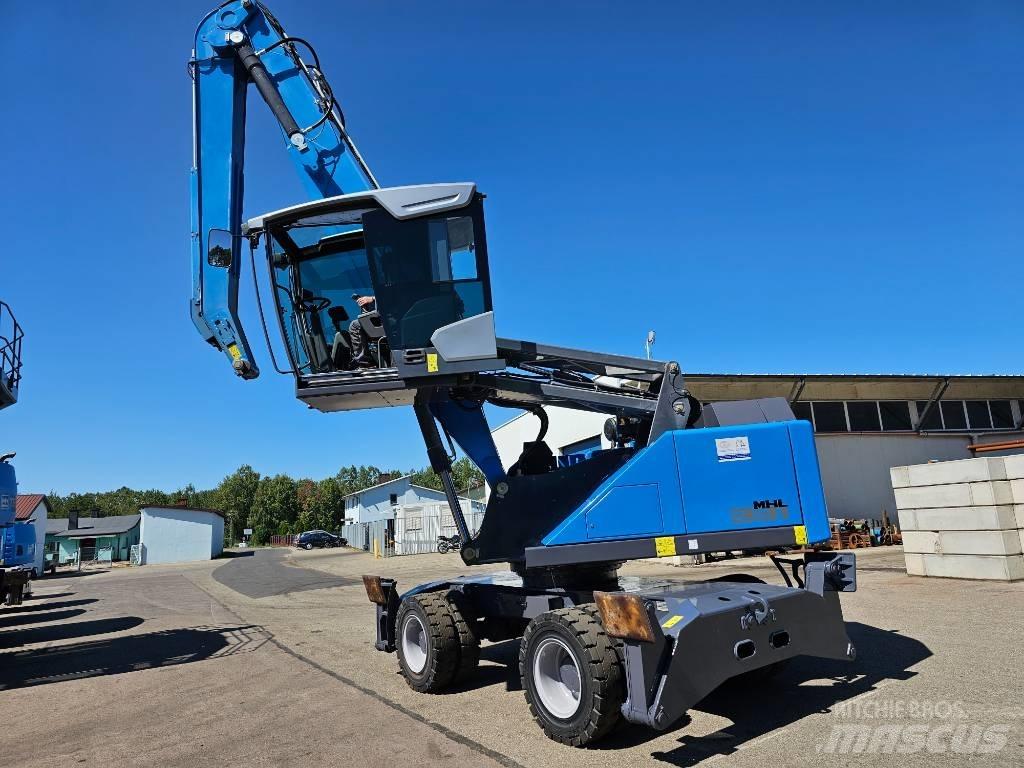 Fuchs MHL 331 Stroje pre manipuláciu s odpadom