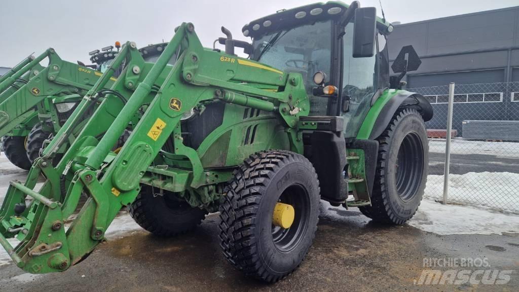 John Deere 6130 R Traktory
