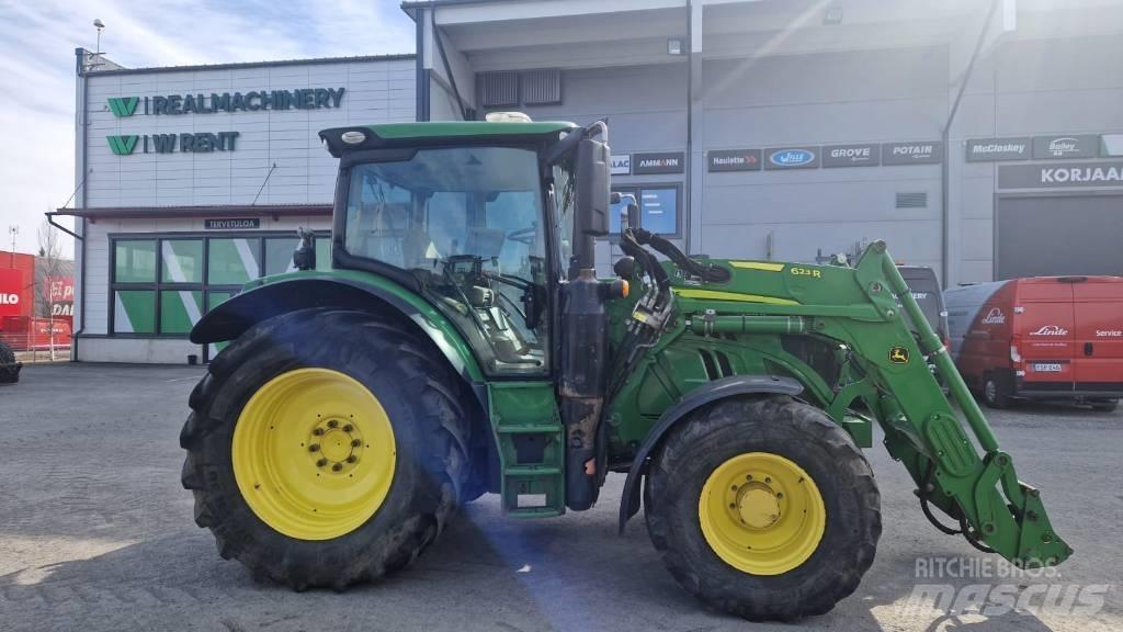 John Deere 6130 R Traktory