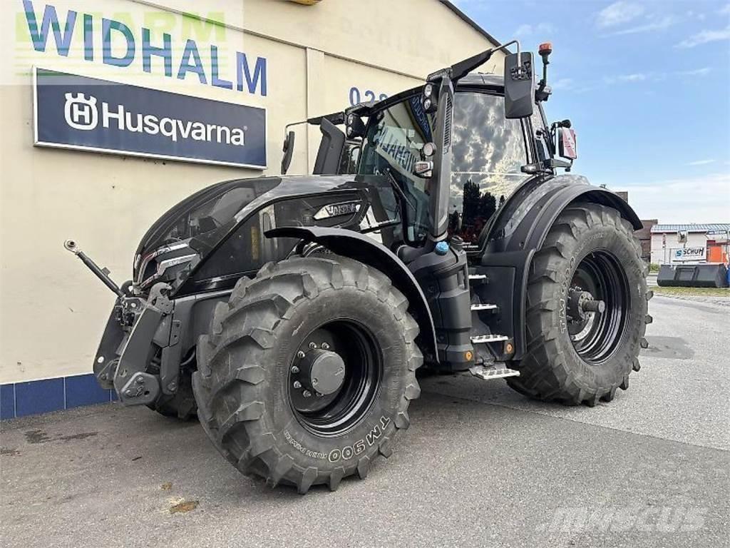 Valtra q305 Traktory