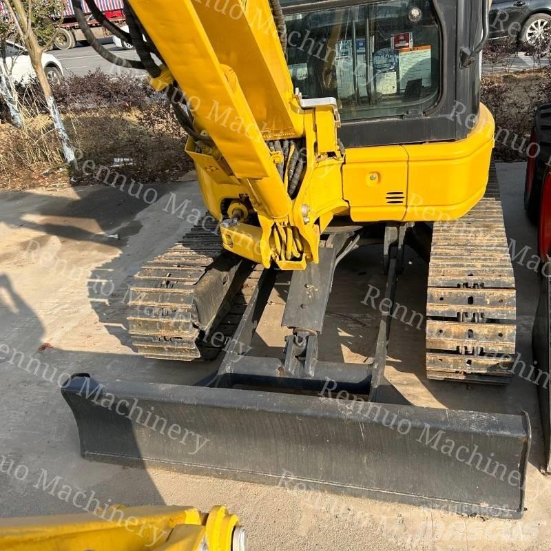 Komatsu PC35MR Mini rýpadlá < 7t