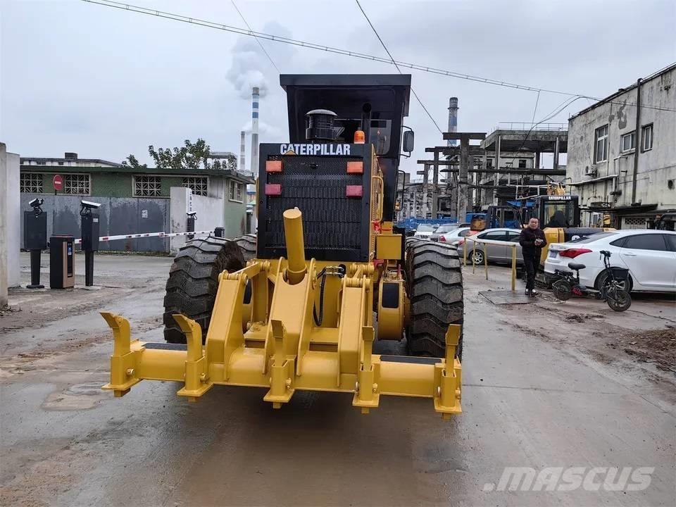 CAT 140H Grejdery