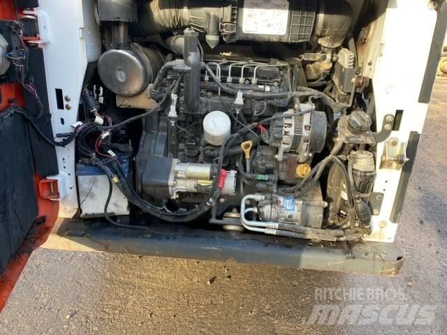 Bobcat S 590 Šmykom riadené nakladače