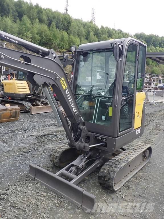 Volvo EC 20 D Mini rýpadlá < 7t