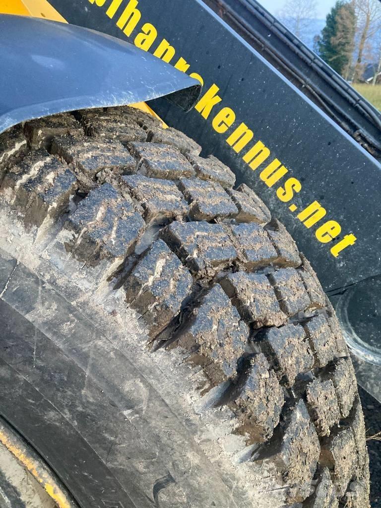 JCB 416 S Kolesové nakladače