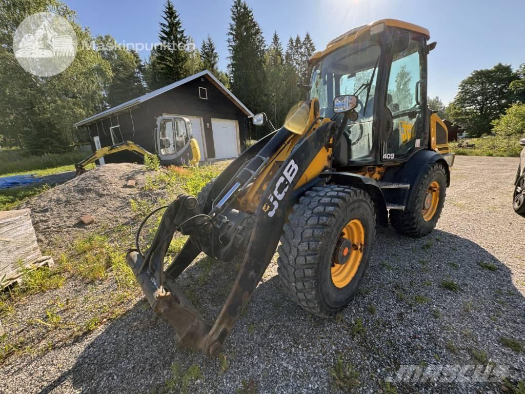 JCB 413 K Kolesové nakladače