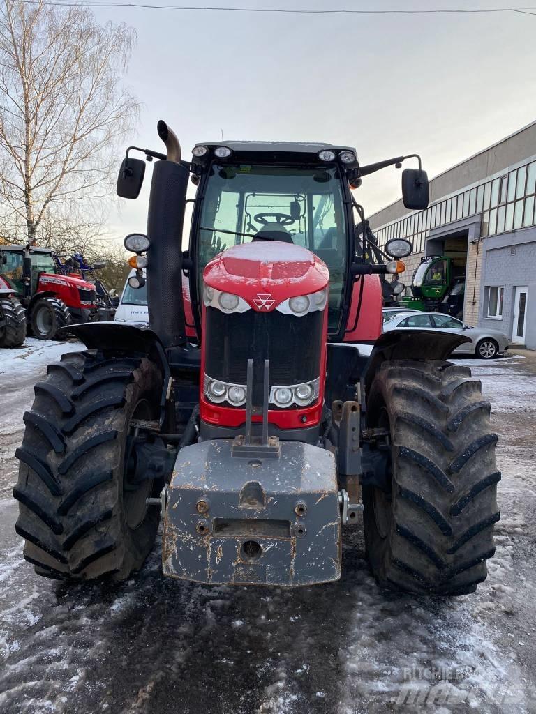 Massey Ferguson 7724 Traktory