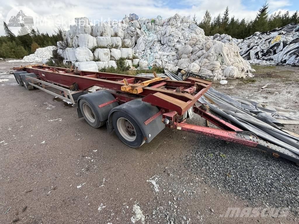 Jyki V42-WO Demontovateľné prívesy