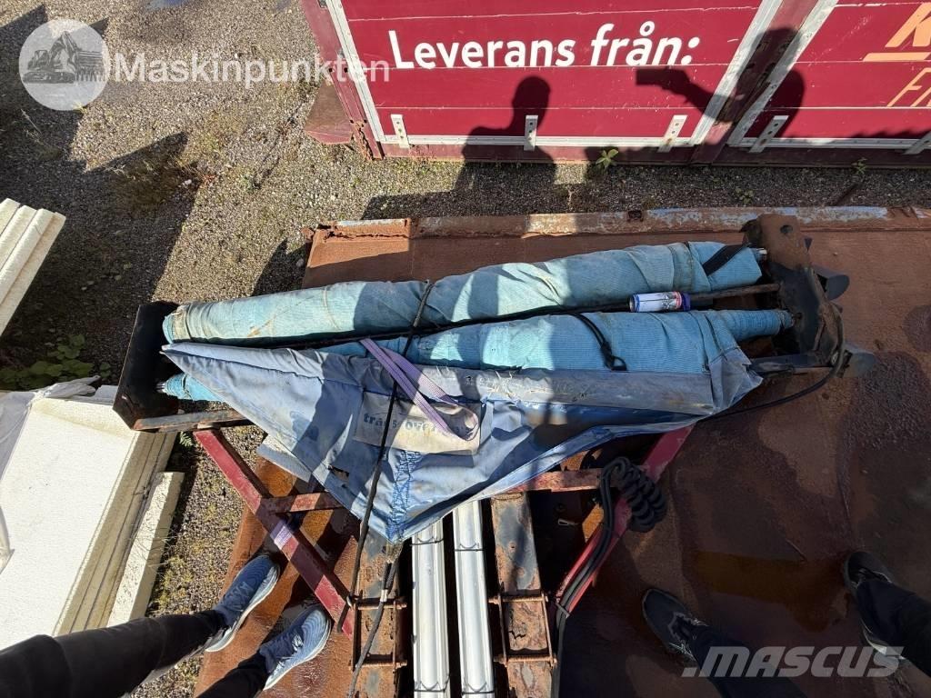 Jyki V42-WO Demontovateľné prívesy