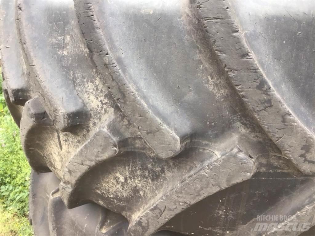 Mitas 680/80R42 Pneumatiky, kolesá a ráfiky