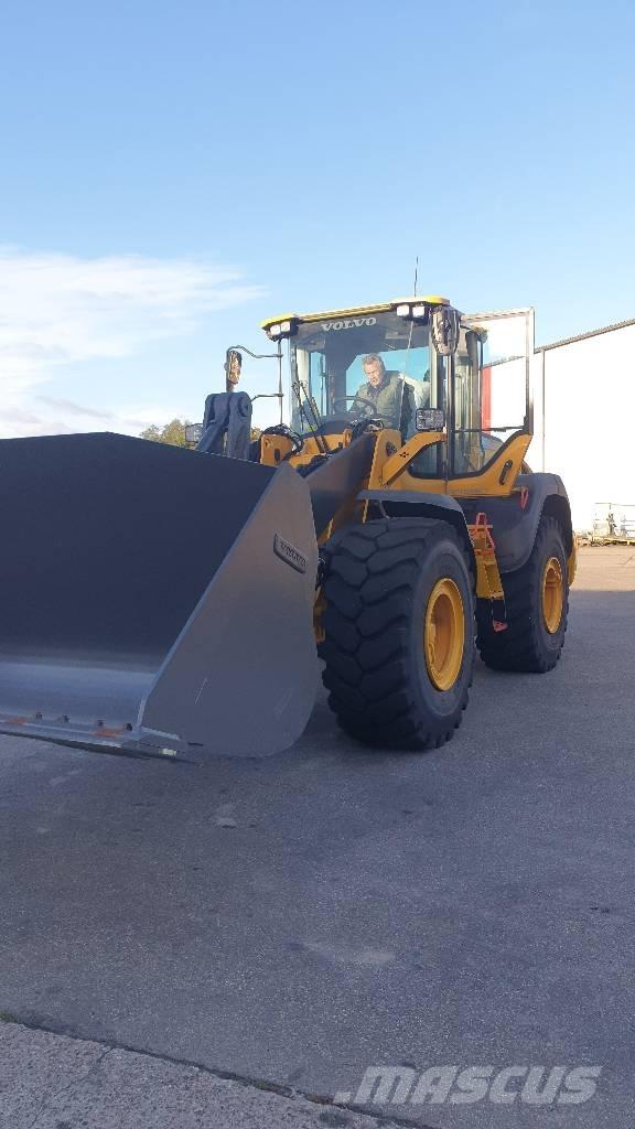 Volvo L 120 H Kolesové nakladače