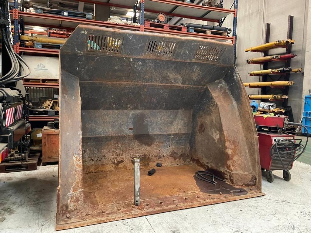 Volvo L 120 H Lopaty