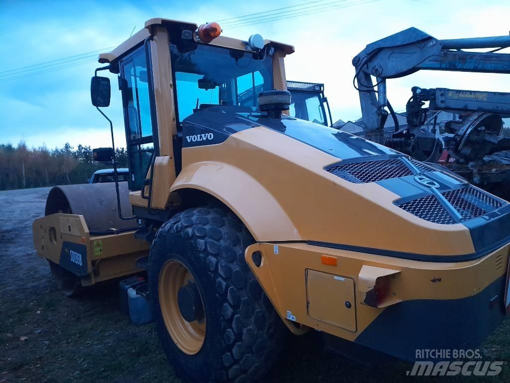 Volvo SD 135 B Ťahačové valce