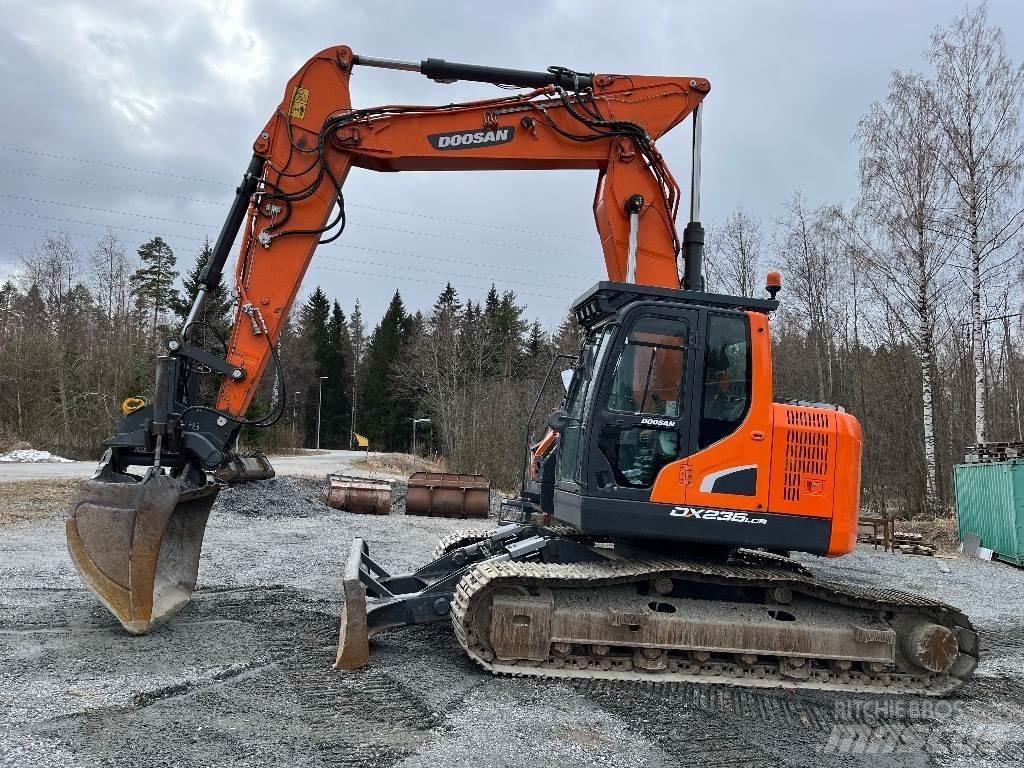 Doosan DX 235 LCR-5 Pásové rýpadlá